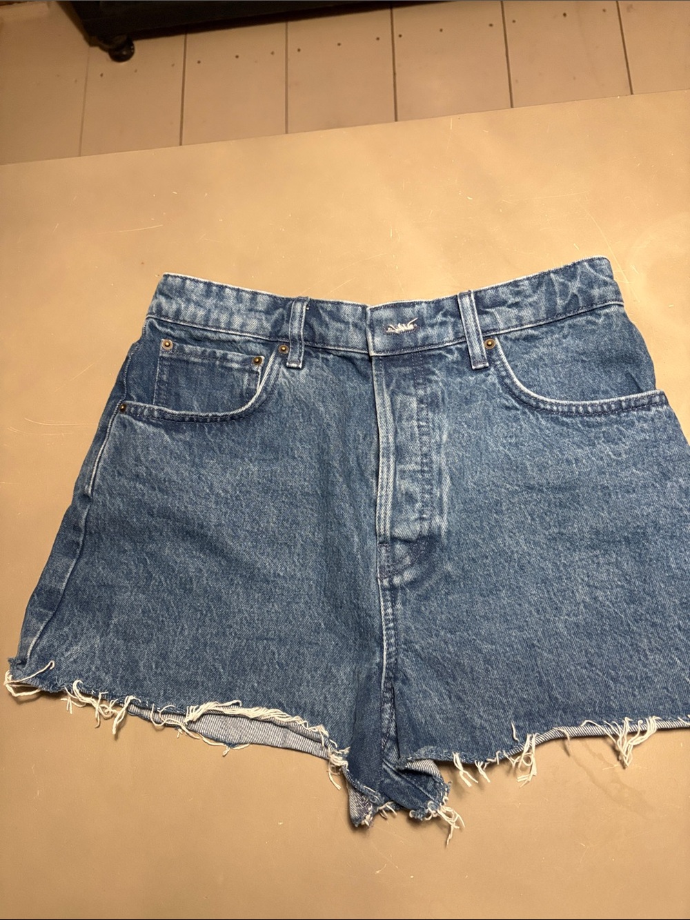 Sezane Le Summer Denim Cutoff Shorts - Blue